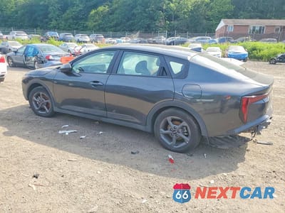 Drugie zdjęcie samochodu z przodu: 2025 KIA K4 LXS VIN:3KPFT4DEXSE021124 - miniatura