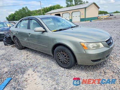 Czwarte zdjęcie samochodu z boku: 2007 HYUNDAI SONATA GLS VIN:5NPET46CX7H268833 - miniatura