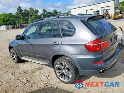 Drugie zdjęcie samochodu z przodu: 2011 BMW X5 XDRIVE50I VIN:5UXZV8C56BL420103 - miniatura