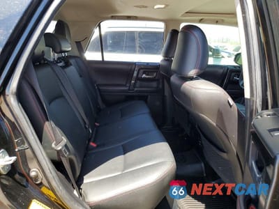 Zdjęcie 10 z 12 samochodu: 2016 TOYOTA 4RUNNER TRAIL PREMIUM VIN:JTEBU5JR7G5326796 - miniatura