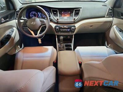 Zdjęcie 8 z 13 samochodu: 2017 HYUNDAI TUCSON SE VIN:KM8J3CA41HU565954 - miniatura