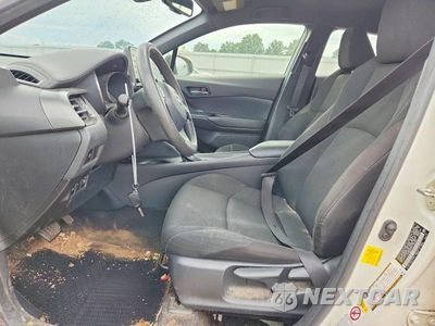 Zdjęcie 7 z 14 samochodu: 2019 TOYOTA C-HR LE VIN:JTNKHMBX9K1026950 - miniatura