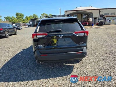 Zdjęcie 6 z 15 samochodu: 2023 TOYOTA RAV4 XLE VIN:2T3P1RFV1PW337284 - miniatura