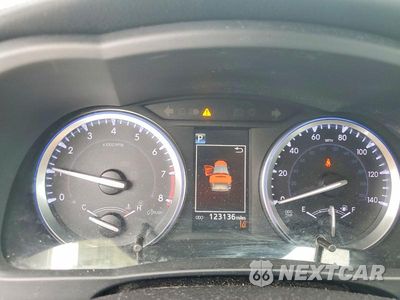 Zdjęcie 9 z 14 samochodu: 2018 TOYOTA HIGHLANDER XLE VIN:5TDKZRFH9JS528053 - miniatura