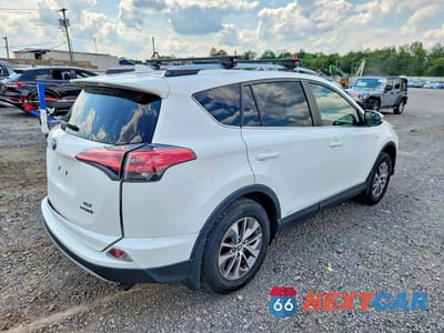 Trzecie zdjęcie samochodu z tyłu: 2017 TOYOTA RAV4 HYBRID XLE VIN:JTMRJREV9HD095420 - miniatura