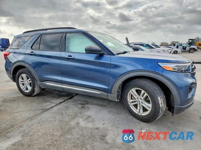 Czwarte zdjęcie samochodu z boku: 2020 FORD EXPLORER XLT VIN:1FMSK7DH8LGA88847 - miniatura