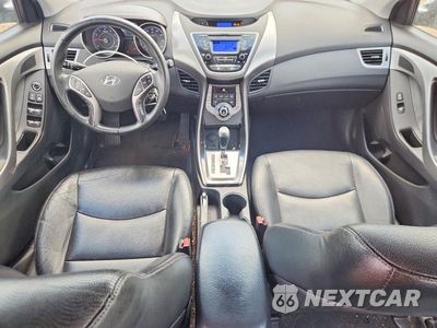 Zdjęcie 8 z 12 samochodu: 2013 HYUNDAI ELANTRA LIMITED VIN:KMHDH4AE9DU750812 - miniatura