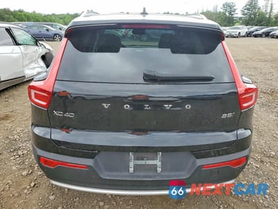 Zdjęcie 6 z 12 samochodu: 2023 VOLVO XC40 PLUS VIN:YV4L12UN1P2943134 - miniatura