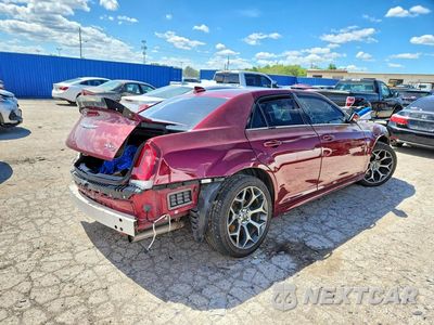 Trzecie zdjęcie samochodu z tyłu: 2018 CHRYSLER 300 S VIN:2C3CCABT8JH234941 - miniatura