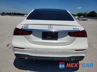 Zdjęcie 6 z 12 samochodu: 2021 MERCEDES-BENZ E 350 4MATIC VIN:W1KZF8EB9MB001842 - miniatura