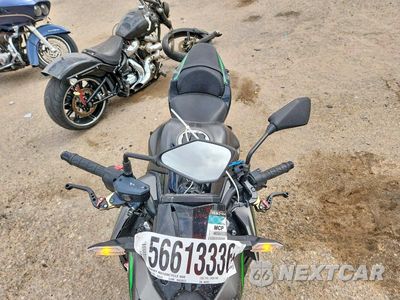 Piąte zdjęcie samochodu w środku: 2023 KAWASAKI ER650 N VIN:ML5EREN10PDA96366 - miniatura