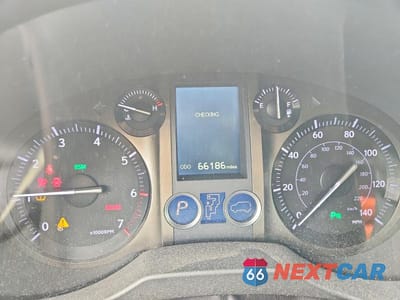 Zdjęcie 9 z 13 samochodu: 2017 LEXUS GX 460 VIN:JTJBM7FX6H5153939 - miniatura