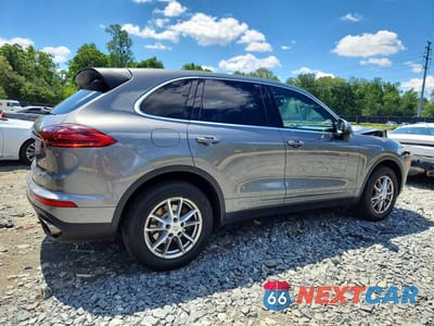 Trzecie zdjęcie samochodu z tyłu: 2017 PORSCHE CAYENNE VIN:WP1AA2A27HKA89416 - miniatura
