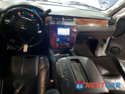 Zdjęcie 8 z 12 samochodu: 2009 CHEVROLET TAHOE C1500 LT VIN:1GNFC23059R284654 - miniatura