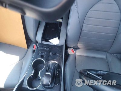 Zdjęcie 10 z 14 samochodu: 2021 TOYOTA HIGHLANDER HYBRID XLE VIN:5TDHARAH5MS509089 - miniatura