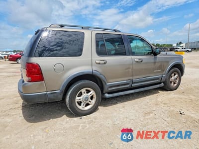 Trzecie zdjęcie samochodu z tyłu: 2002 FORD EXPLORER XLT VIN:1FMZU63E72ZC41151 - miniatura