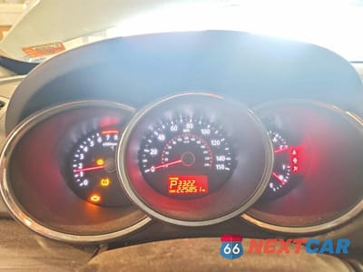 Zdjęcie 9 z 13 samochodu: 2013 KIA SORENTO LX VIN:5XYKT3A6XDG379903 - miniatura