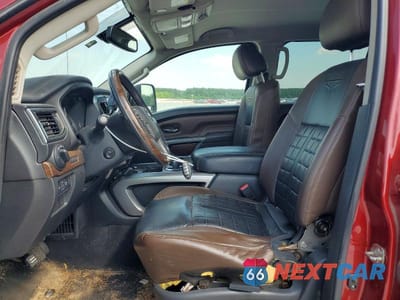 Zdjęcie 7 z 12 samochodu: 2016 NISSAN TITAN XD PLATINUM RESERVE VIN:1N6BA1F48GN517059 - miniatura