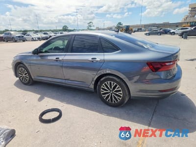 Drugie zdjęcie samochodu z przodu: 2021 VOLKSWAGEN JETTA S VIN:3VWC57BU0MM017839 - miniatura