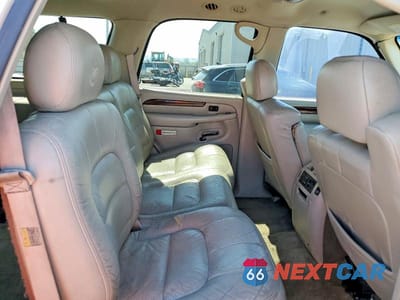 Zdjęcie 11 z 13 samochodu: 2002 CADILLAC ESCALADE LUXURY VIN:1GYEK63N22R111748 - miniatura