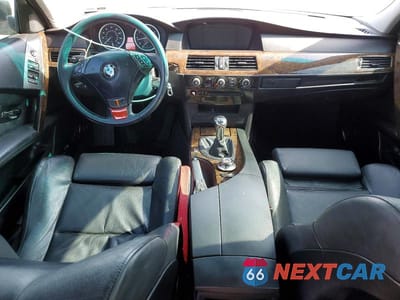 Zdjęcie 8 z 13 samochodu: 2004 BMW 525 I VIN:WBANA53544B167122 - miniatura