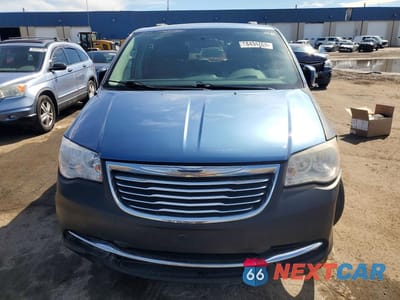 Piąte zdjęcie samochodu w środku: 2012 CHRYSLER TOWN & COUNTRY TOURING VIN:2C4RC1BG4CR186618 - miniatura