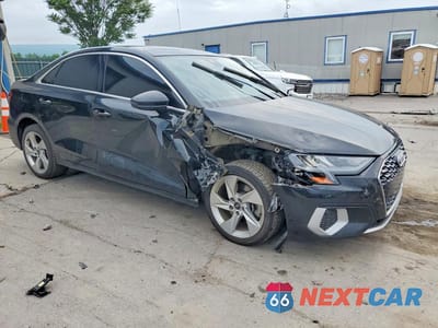 Czwarte zdjęcie samochodu z boku: 2022 AUDI A3 PREMIUM VIN:WAUGUDGY4NA089706 - miniatura