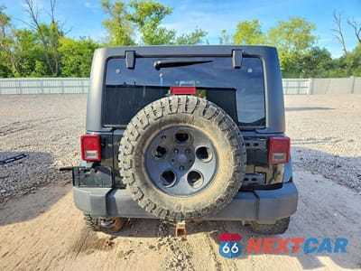 Zdjęcie 6 z 12 samochodu: 2014 JEEP WRANGLER UNLIMITED SAHARA VIN:1C4BJWEG9EL118388 - miniatura