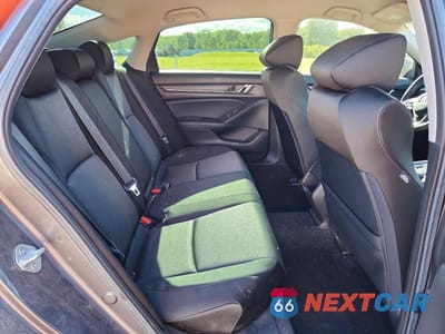 Zdjęcie 10 z 12 samochodu: 2021 HONDA ACCORD LX VIN:1HGCV1F12MA124325 - miniatura