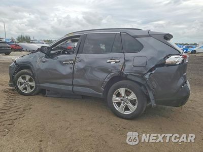 Drugie zdjęcie samochodu z przodu: 2021 TOYOTA RAV4 XLE VIN:2T3W1RFV3MC162433 - miniatura
