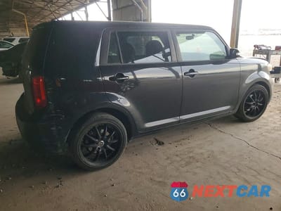 Trzecie zdjęcie samochodu z tyłu: 2009 TOYOTA SCION XB VIN:JTLKE50E091076767 - miniatura