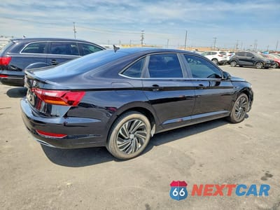 Trzecie zdjęcie samochodu z tyłu: 2019 VOLKSWAGEN JETTA SEL PREMIUM VIN:3VWG57BU3KM057461 - miniatura