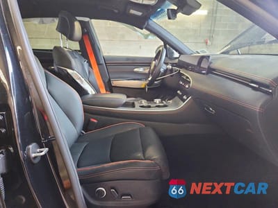 Zdjęcie 7 z 13 samochodu: 2026 GENESIS GV70 SPORT PRESTIGE VIN:KMUMFDTB3TU253621 - miniatura