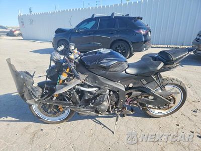 Trzecie zdjęcie samochodu z tyłu: 2010 YAMAHA YZFR6 VIN:JYARJ16E8AA020470 - miniatura