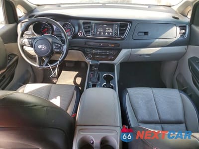 Zdjęcie 8 z 13 samochodu: 2020 KIA SEDONA EX VIN:KNDMB5C1XL6639503 - miniatura