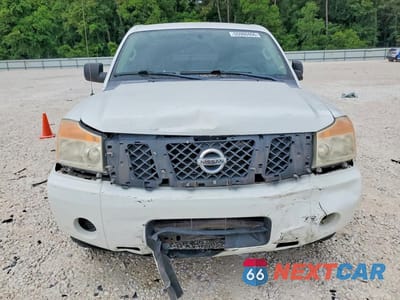 Piąte zdjęcie samochodu w środku: 2013 NISSAN TITAN S VIN:1N6BA0CH1DN312664 - miniatura