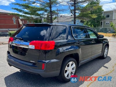 Czwarte zdjęcie samochodu z boku: 2017 GMC TERRAIN SLE VIN:2GKFLSEK8H6331343 - miniatura