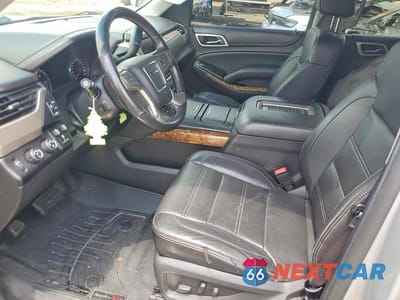 Zdjęcie 7 z 13 samochodu: 2016 GMC YUKON DENALI VIN:1GKS2CKJ4GR257814 - miniatura