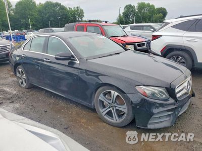 Czwarte zdjęcie samochodu z boku: 2018 MERCEDES-BENZ E 300 VIN:WDDZF4JB5JA382640 - miniatura