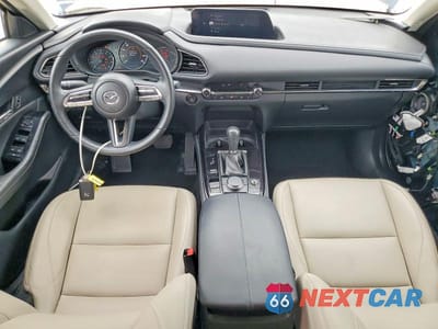 Zdjęcie 8 z 14 samochodu: 2022 MAZDA CX-30 PREFERRED VIN:3MVDMBCLXNM450524 - miniatura