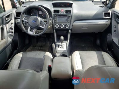 Zdjęcie 8 z 13 samochodu: 2018 SUBARU FORESTER 2.5I VIN:JF2SJABC0JH402429 - miniatura