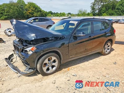 2015 BMW X1 SDRIVE28I WBAVM1C55FV319457 - główne zdjęcie licytacji z USA - miniatura