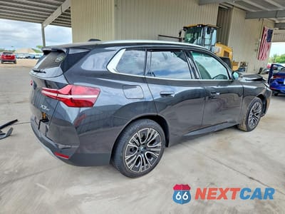 Trzecie zdjęcie samochodu z tyłu: 2026 BMW X3 30 XDRIVE VIN:5UX53GP0XT9284361 - miniatura