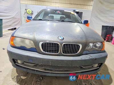 Piąte zdjęcie samochodu w środku: 2001 BMW 330 CI VIN:WBABS53481EV87922 - miniatura