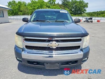 Piąte zdjęcie samochodu w środku: 2008 CHEVROLET SILVERADO K1500 VIN:3GCEK13J68G255897 - miniatura