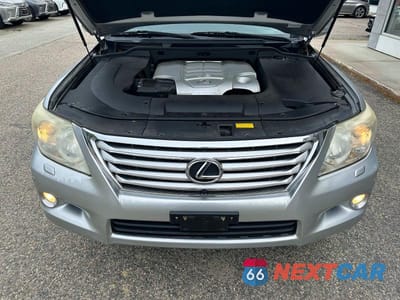 Zdjęcie 7 z 12 samochodu: 2008 LEXUS LX 570 VIN:JTJHY00WX84007796 - miniatura