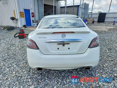 Zdjęcie 6 z 12 samochodu: 2014 NISSAN MAXIMA 3.5 S VIN:1N4AA5AP2EC434569 - miniatura