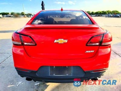 Zdjęcie 6 z 12 samochodu: 2014 CHEVROLET SS VIN:6G3F15RW0EL948855 - miniatura