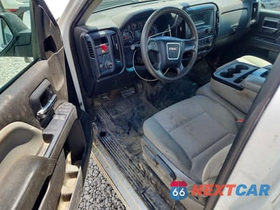 Zdjęcie 8 z 12 samochodu: 2016 GMC SIERRA C1500 VIN:1GTN1LEC0GZ152888 - miniatura