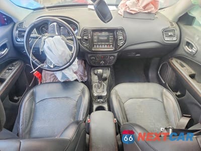 Zdjęcie 8 z 13 samochodu: 2020 JEEP COMPASS VIN:3C4NJDCB7LT245506 - miniatura